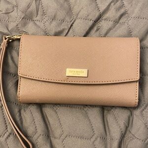 Kate Spade Beige Wristlet Clutch